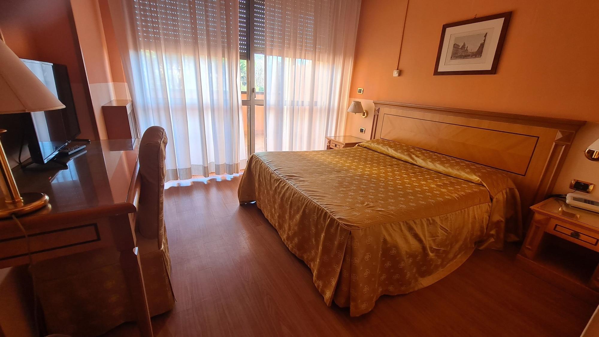 Parco Tirreno Hotel Рим Экстерьер фото