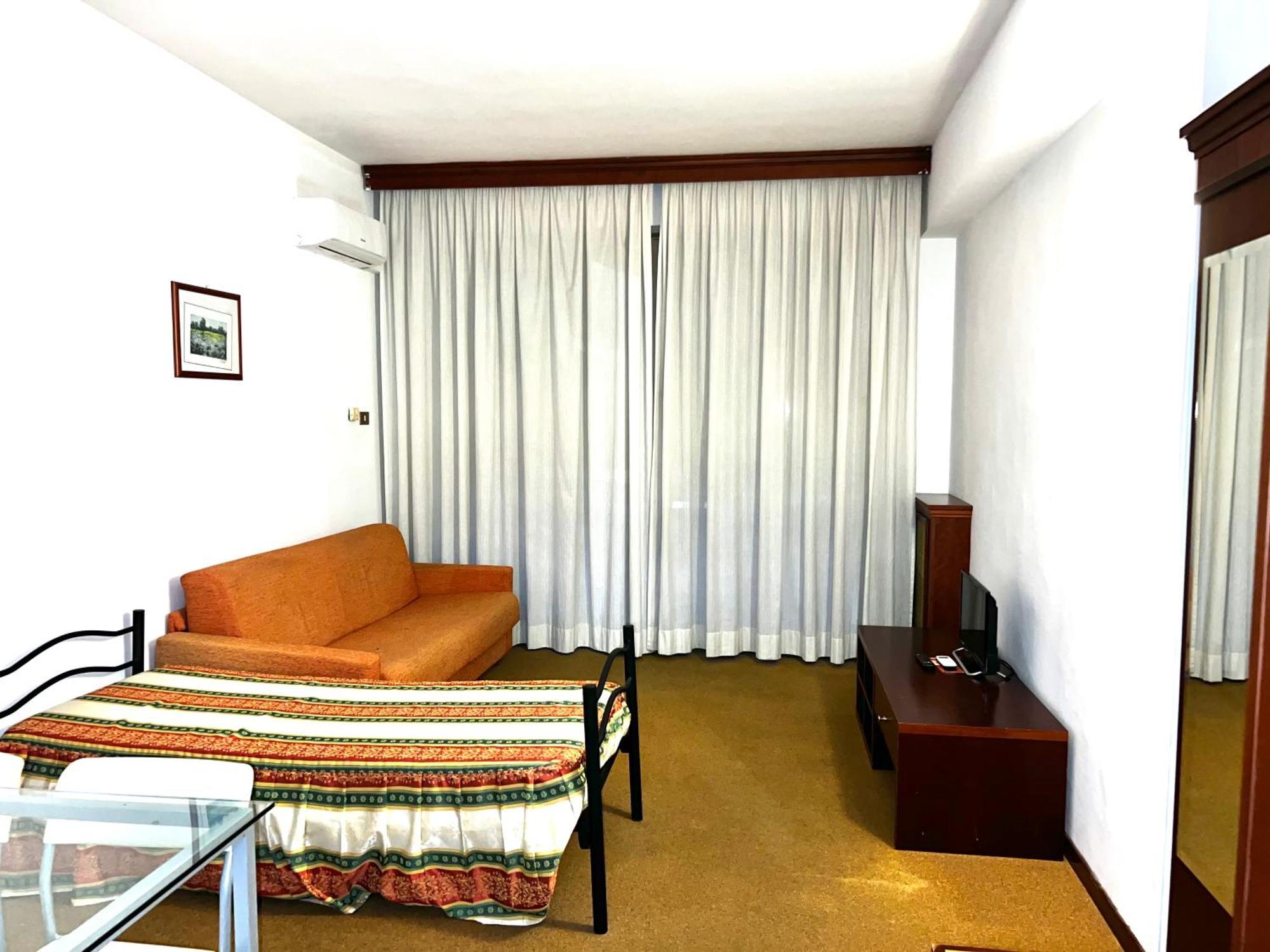 Parco Tirreno Hotel Рим Экстерьер фото