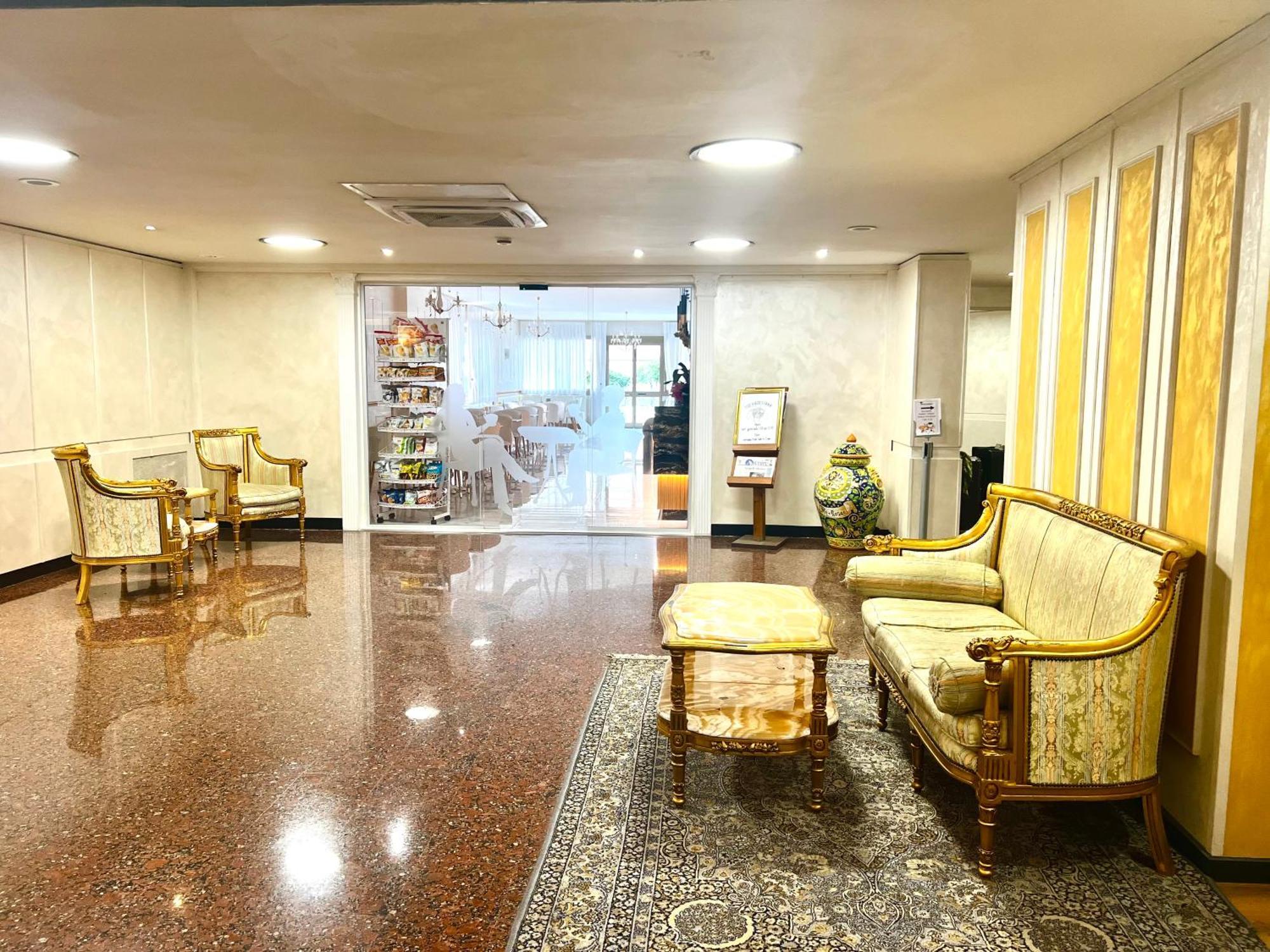 Parco Tirreno Hotel Рим Экстерьер фото